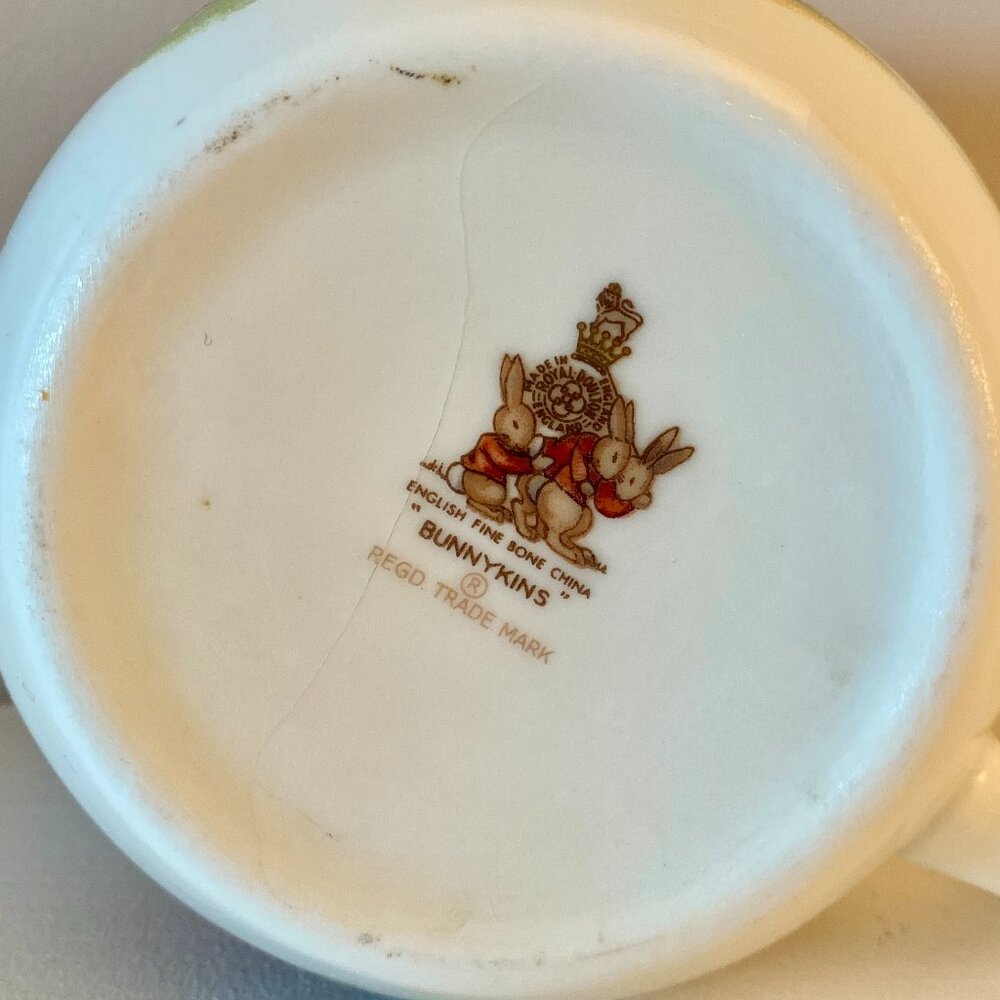 Royal Doulton Bunnykins Vintage Mug - Picture 4 of 4